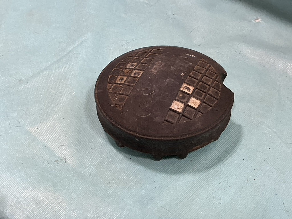 Curry Comb Rubber Round 