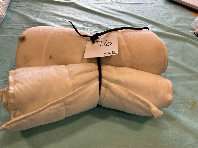 Wraps Pillow (4)