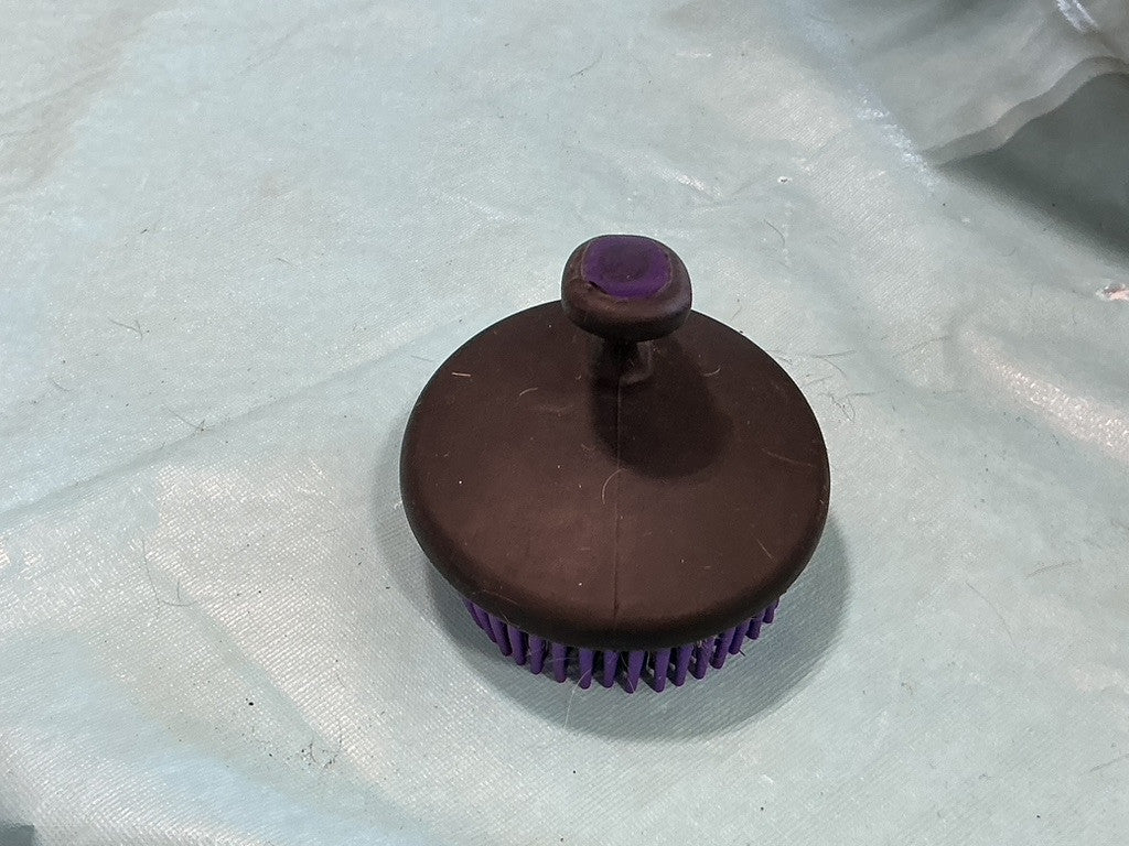 Curry Comb Rubber Round 