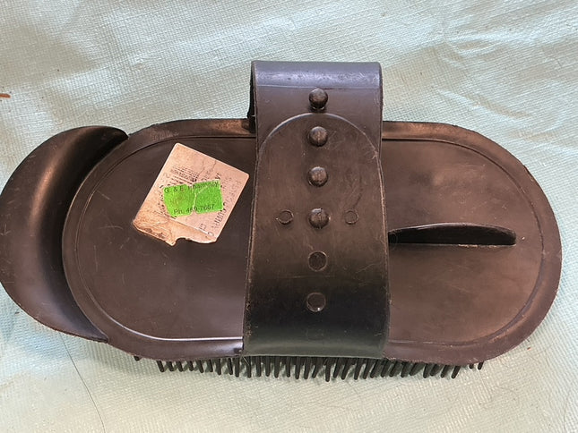 Curry Comb Plastic 