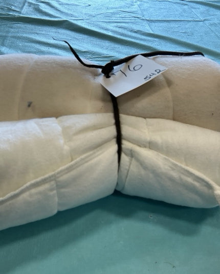 Wraps Pillow (4)