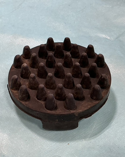 Curry Comb Rubber Round 
