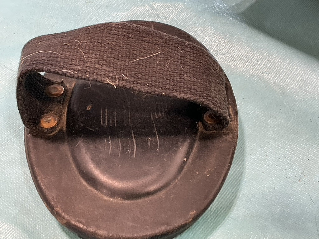 Curry Comb Rubber Oval 