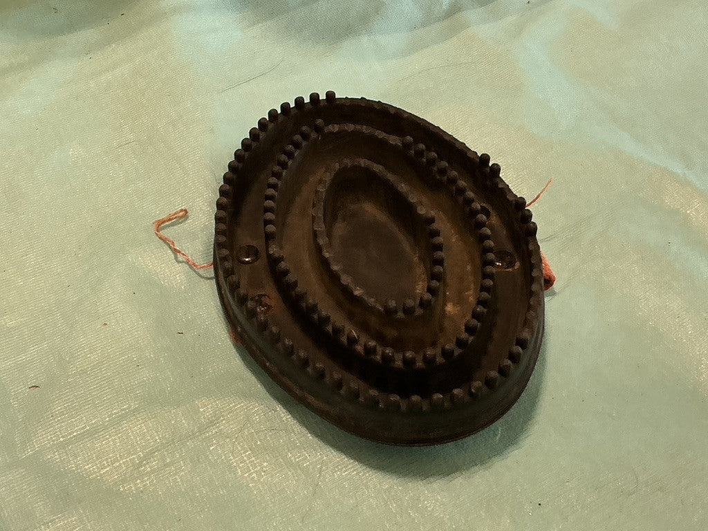 Curry Comb Rubber Oval 