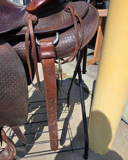 Western Rope Saddle S15 G 7 McCormick