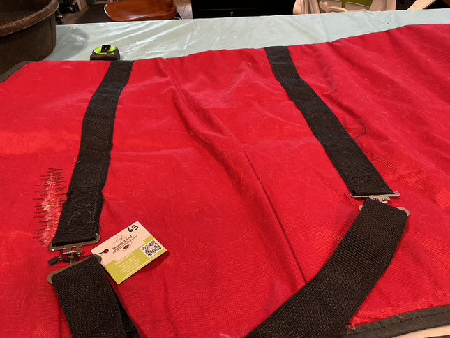 Stable Sheet Red 65"