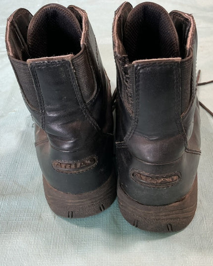 Boots Paddock 2 