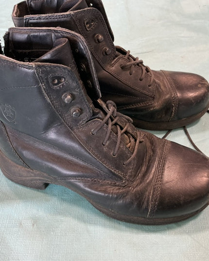 Boots Paddock 2 