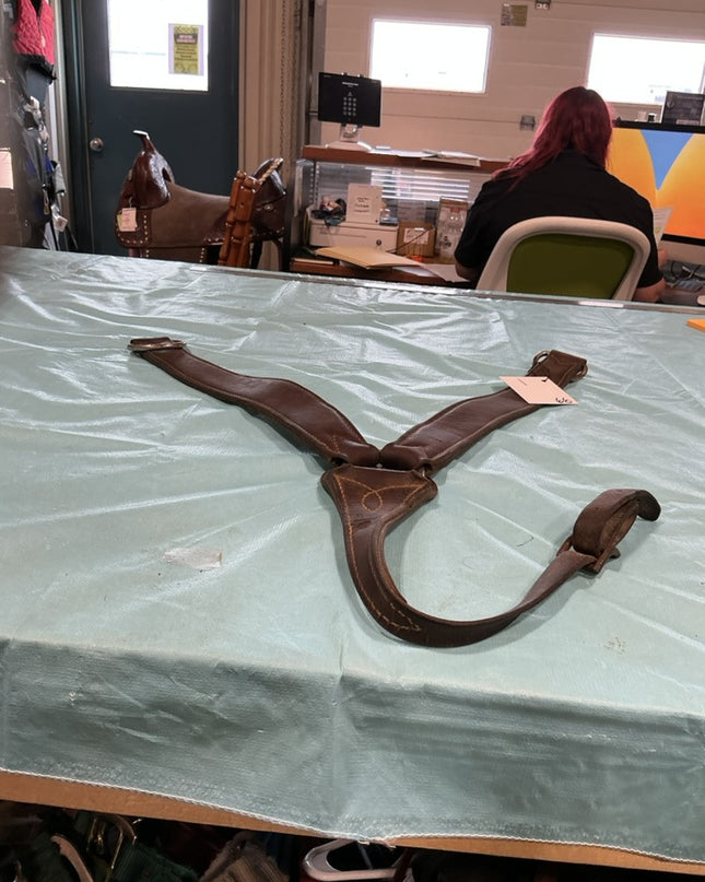 Western Breast Collar Missing ties to saddle