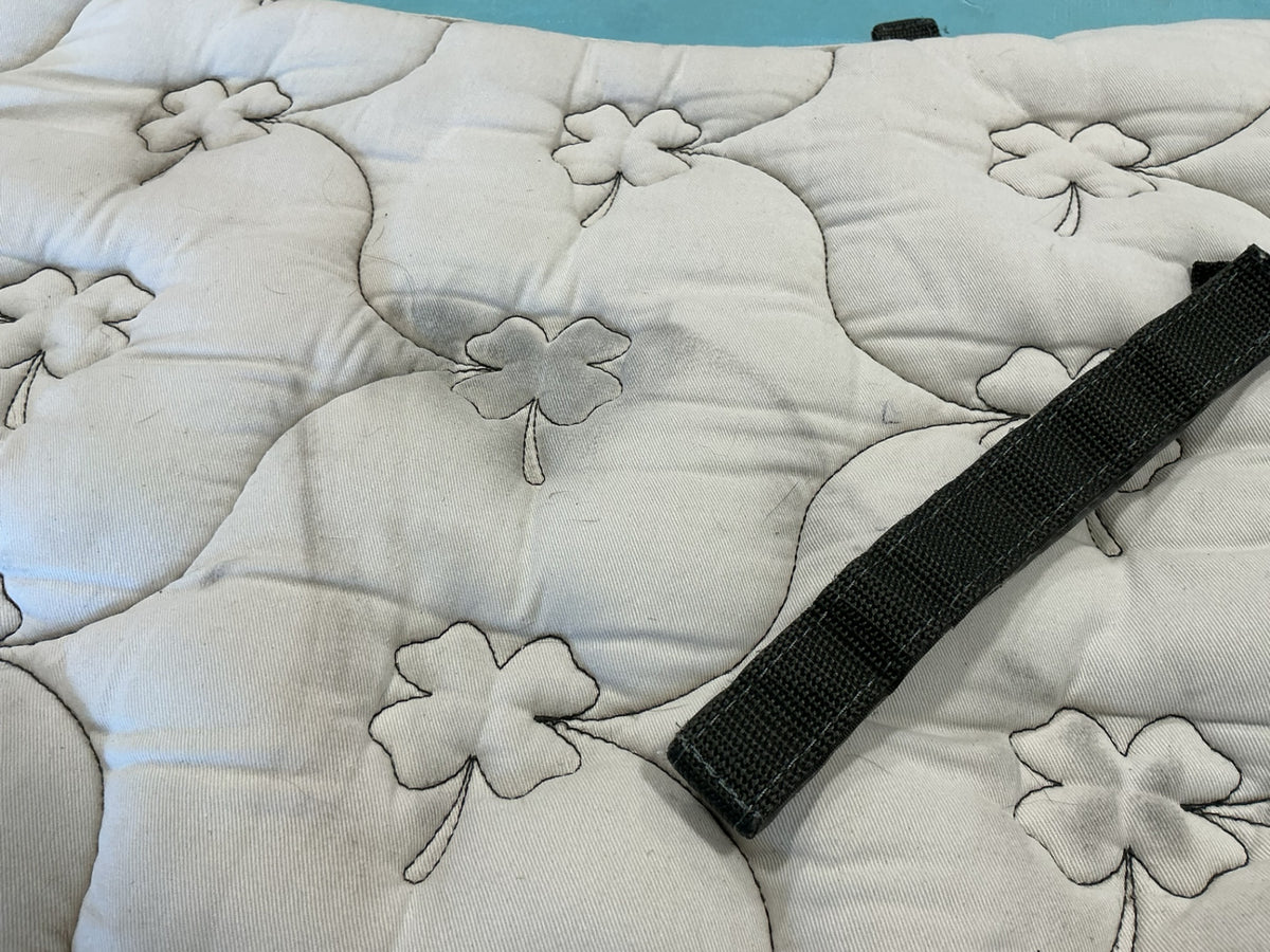 English Pad White/Cloverleaf.   (some stains)