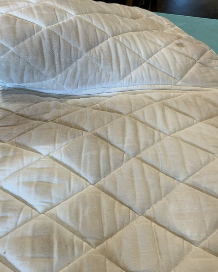 English Pad White. (stains)