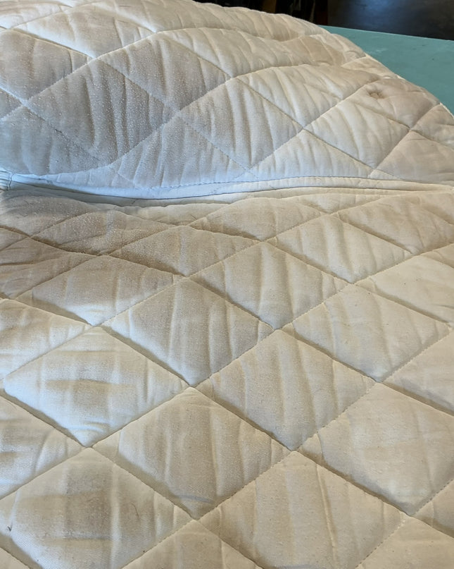 English Pad White. (stains)