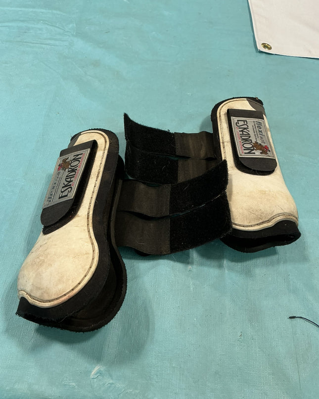 Sport Boots  Eskadron. White 