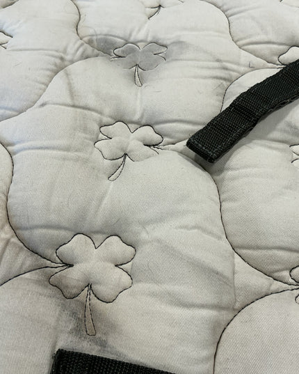 English Pad White/Cloverleaf.   (some stains)