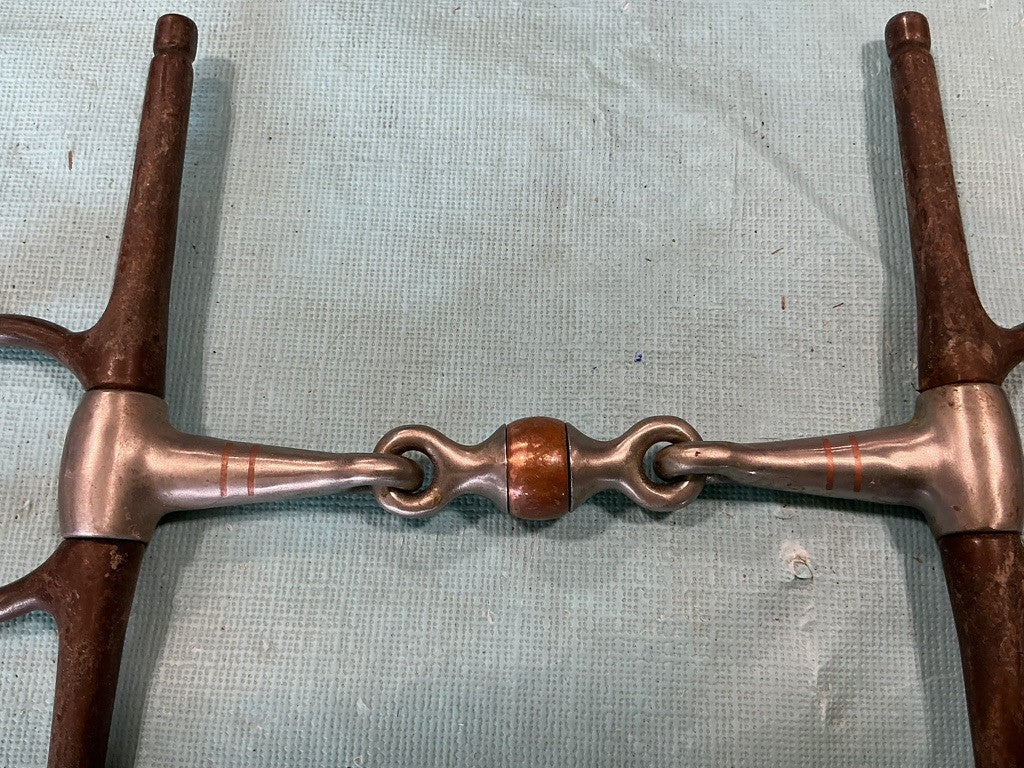 Bit Full Cheek Snaffle Central Roller. 5"