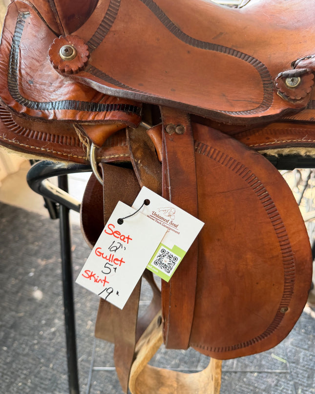 Western saddle s12” g5” 