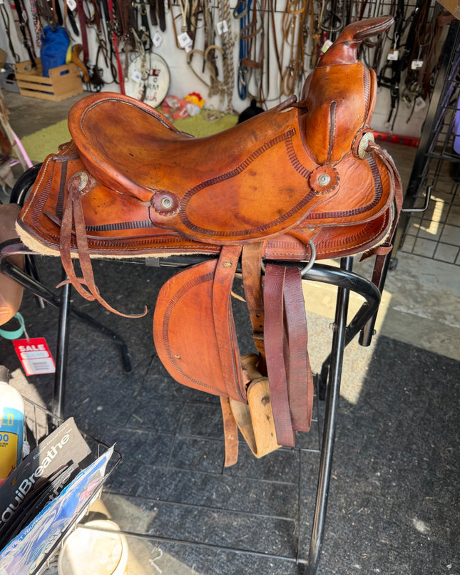 Western saddle s12” g5” 