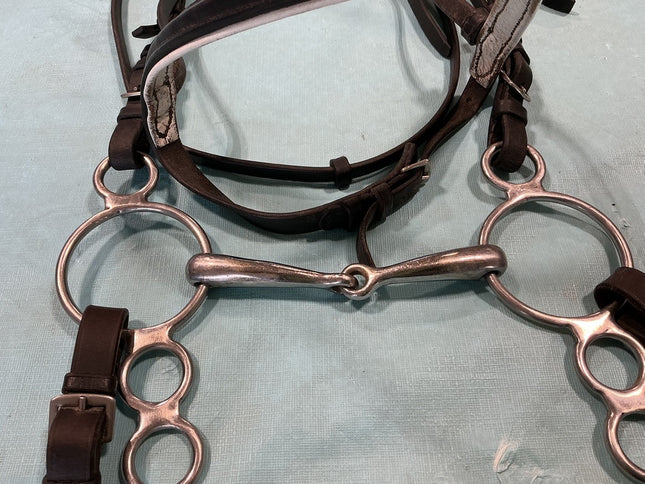 English Bridle With Bit 5.75"& Reins Black 