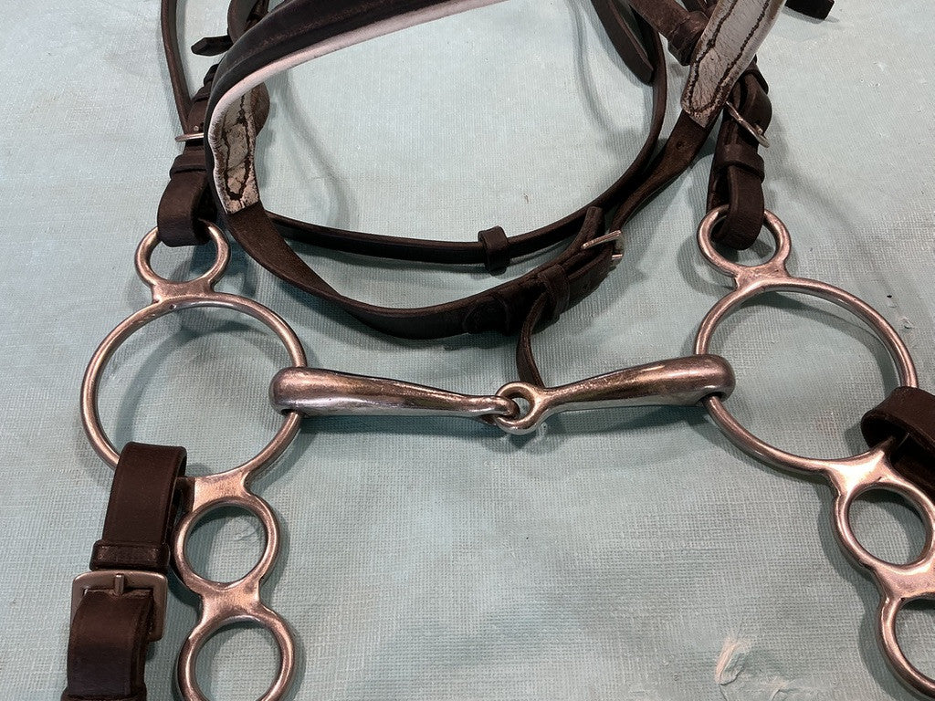 English Bridle With Bit 5.75"& Reins Black 