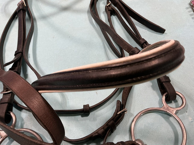 English Bridle With Bit 5.75"& Reins Black 