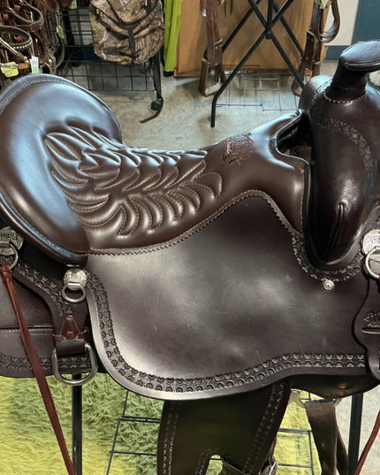 Tucker saddle S17.5" G7"