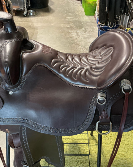 Tucker saddle S17.5" G7"