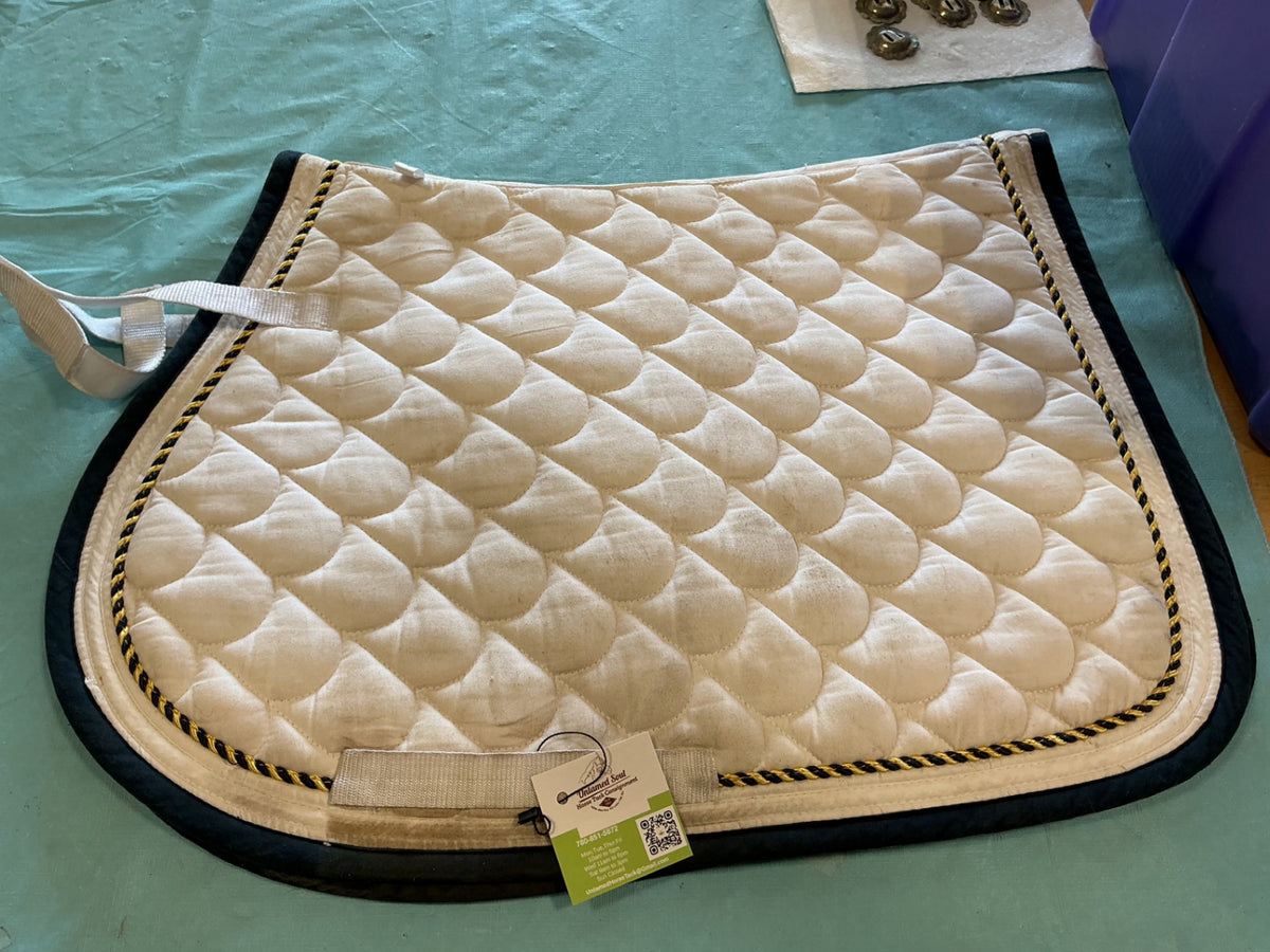 English pad white