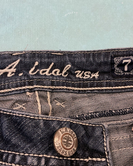 Jeans L.A. Idol. Size 7 Womens