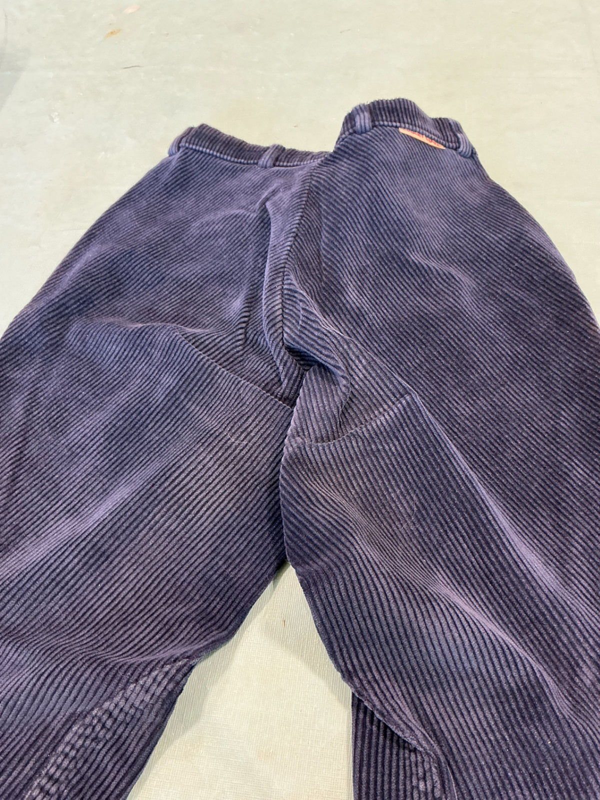 Breeches Harry Hall Blue Corduroy. Size 28L