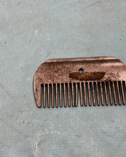 Comb Metal Short 