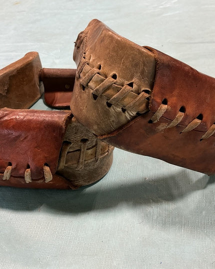 Western Stirrups Rawhide 3.25" 