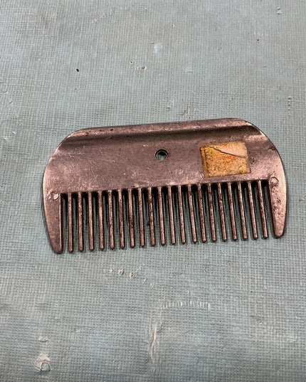 Comb Metal Short 