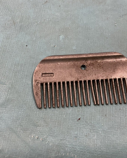 Comb Metal Short 