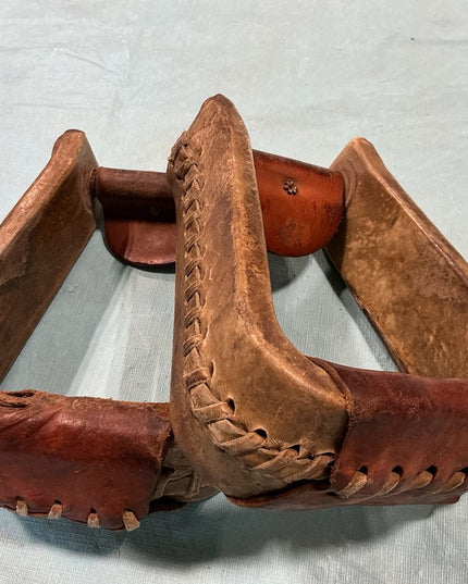 Western Stirrups Rawhide 3.25" 