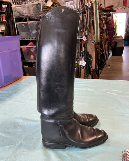 English Boots Tall Size 8 