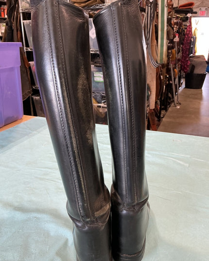 English Boots Tall Size 8 