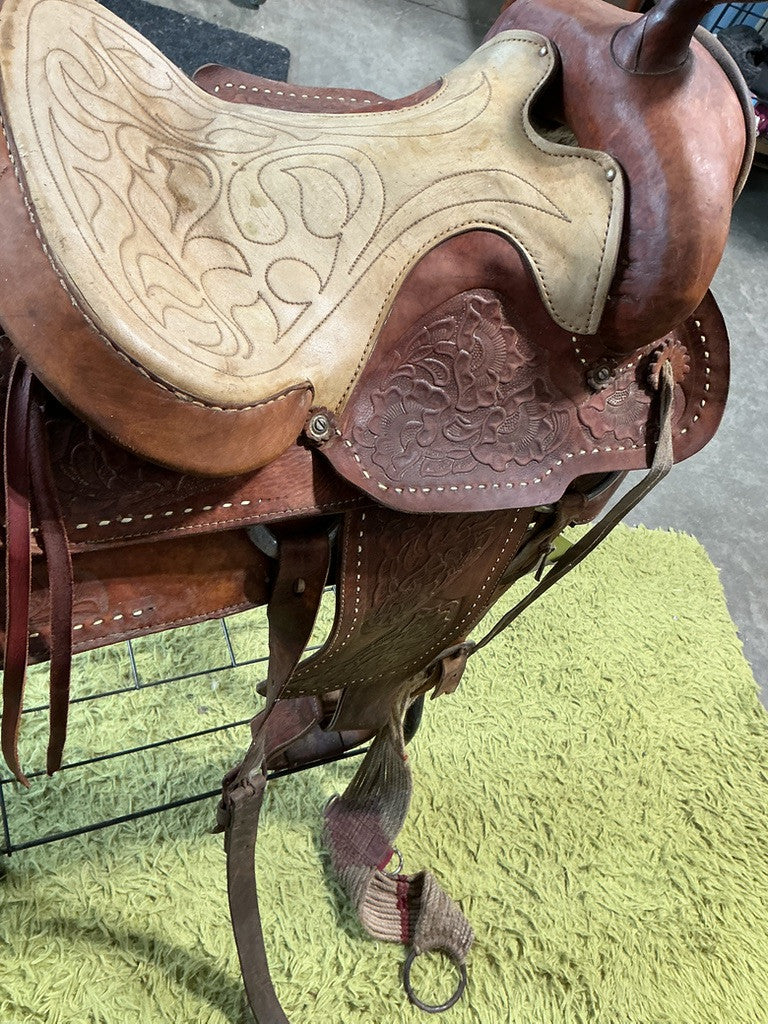 Western Saddle S15" G7"