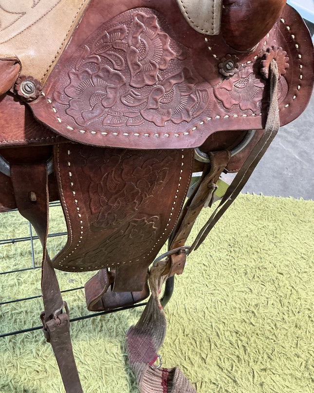 Western Saddle S15" G7"