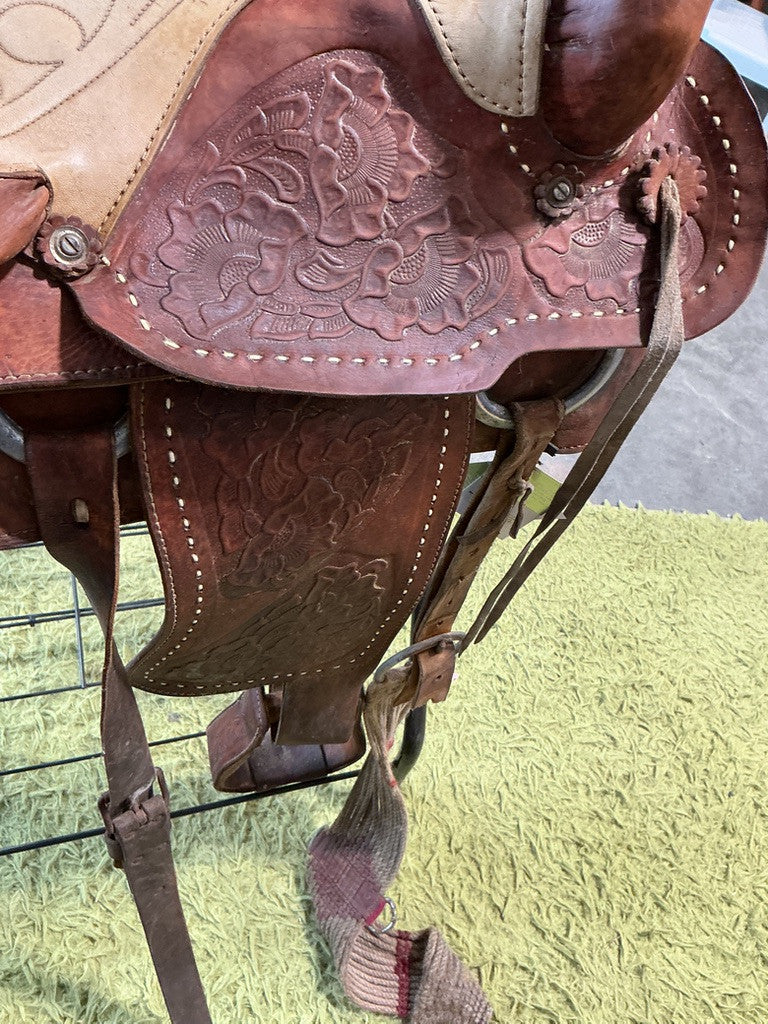 Western Saddle S15" G7"