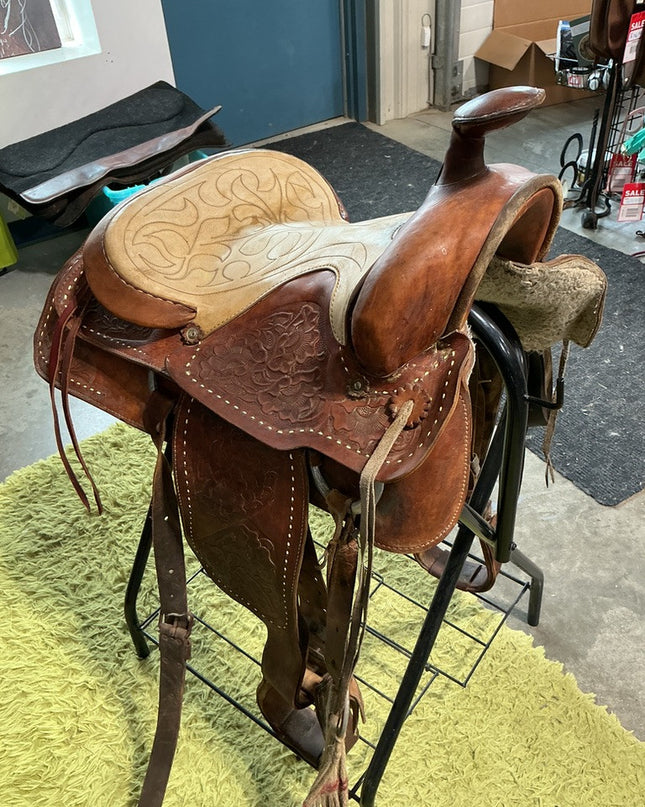 Western Saddle S15" G7"