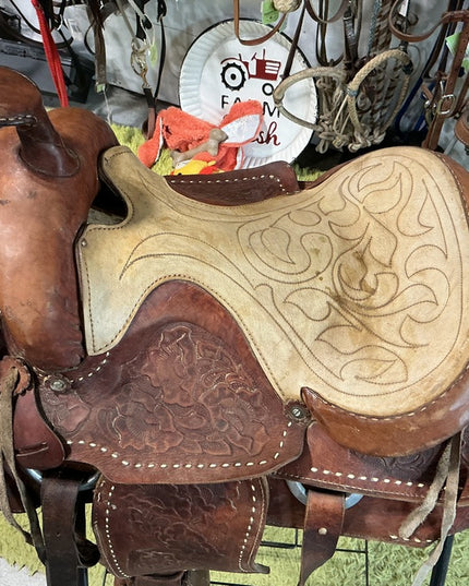Western Saddle S15" G7"