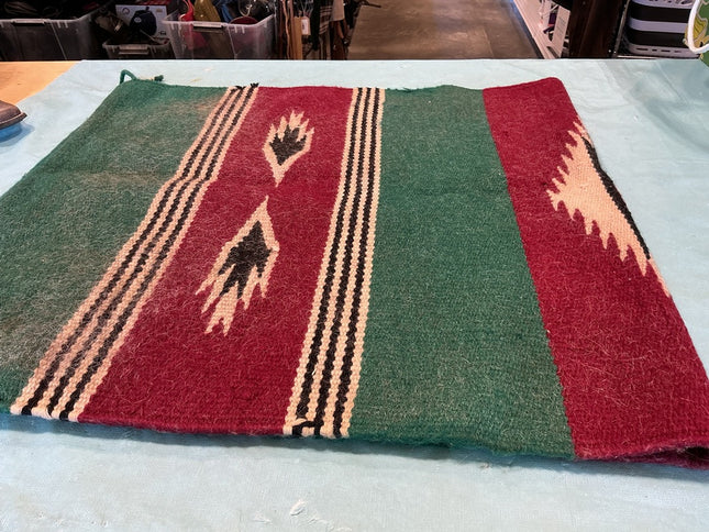 Saddle Blanket Red/Green/Tan. 32 x 31