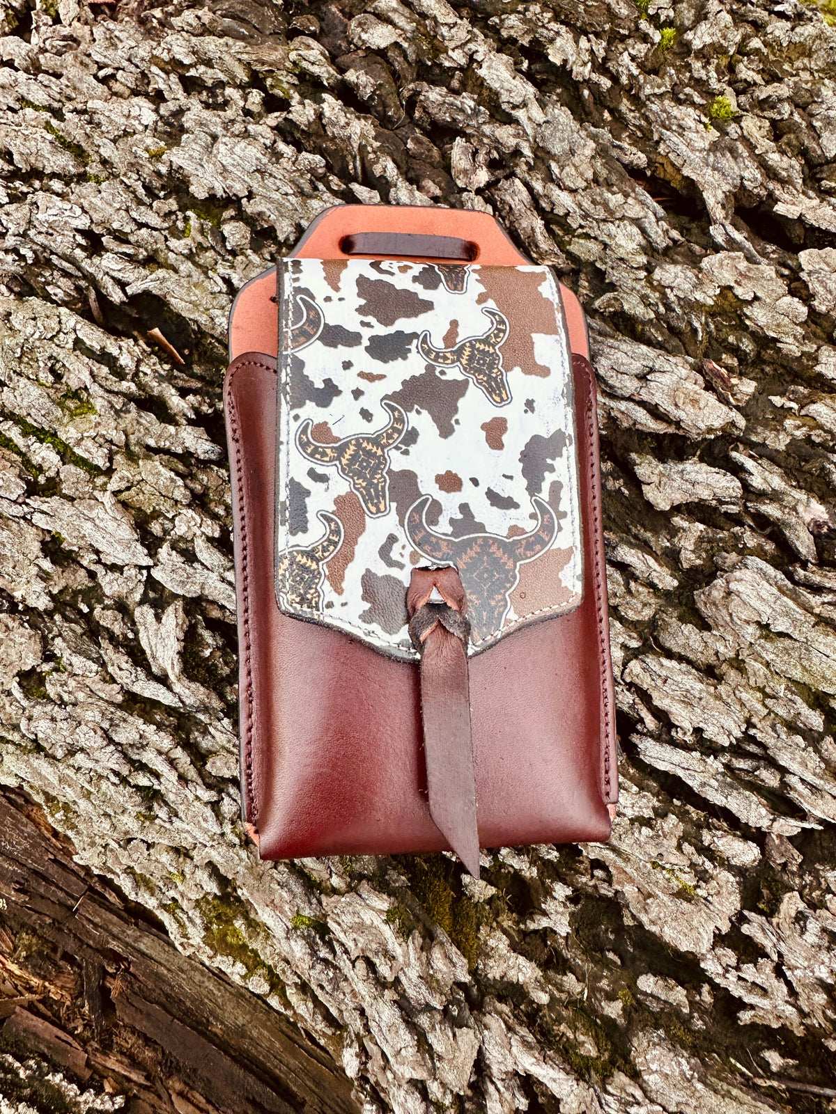 Cell Phone Back Cinch Holder: Cowhide