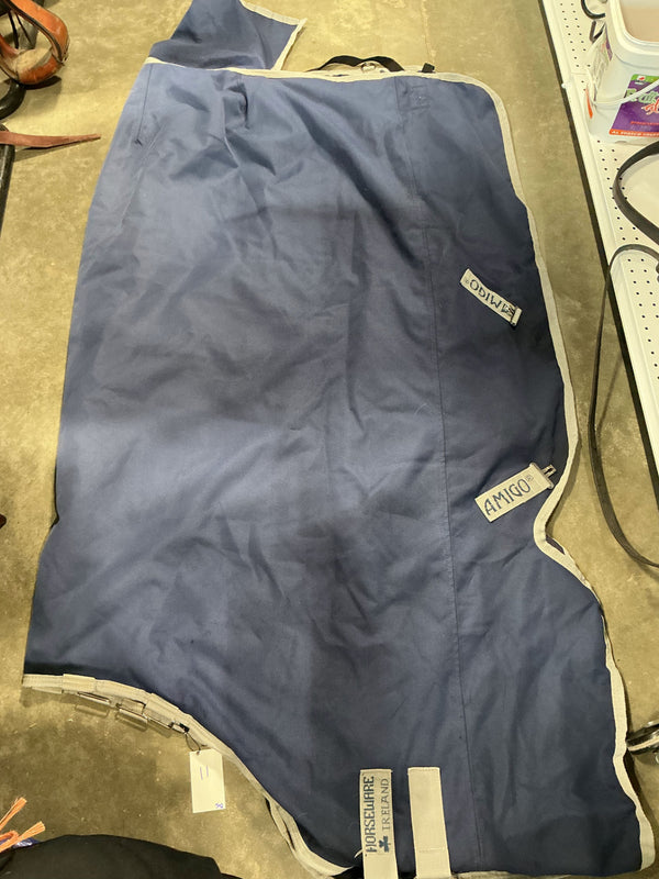Winter Blanket – Amigo 69" 250g, Navy | Used, Very Good
