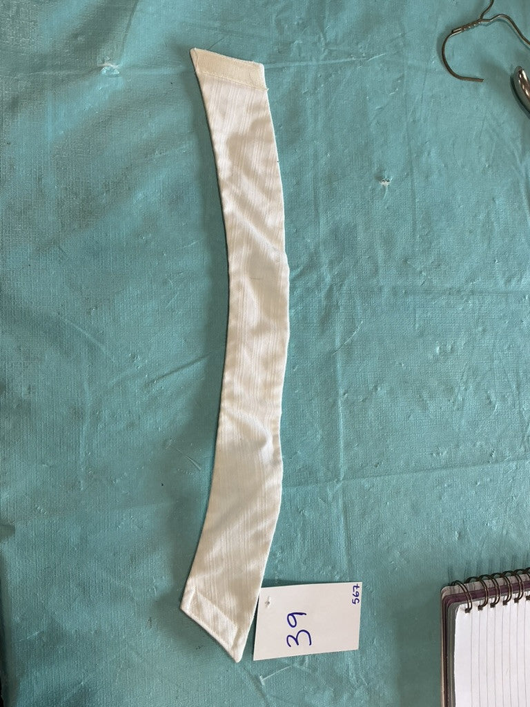 English Collars 2 Sizes White