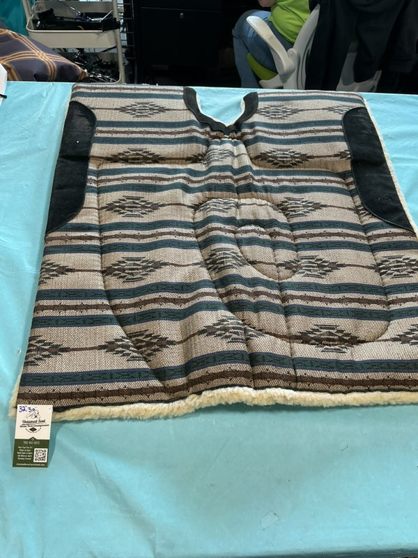Western Saddle Pad – Wither Relief, 32" x 30" | Used, Good