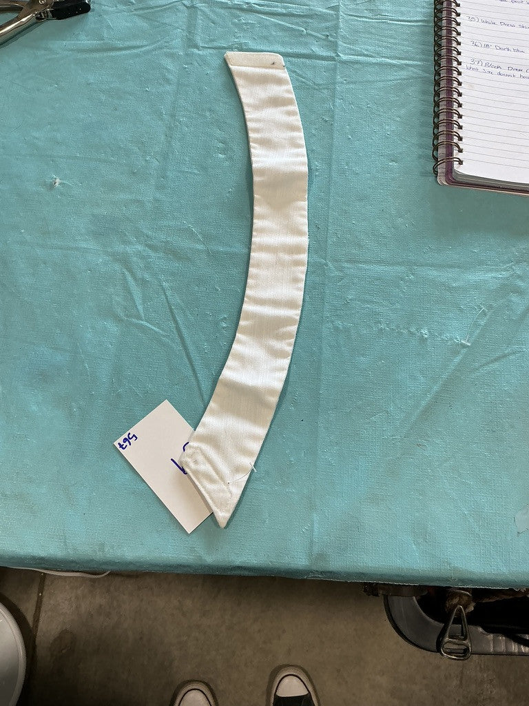 English Collars 2 Sizes White