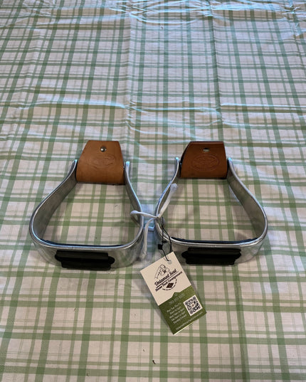 wetsern stirrups 