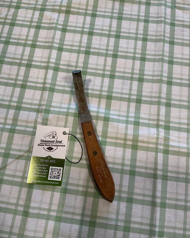 hoof knife 