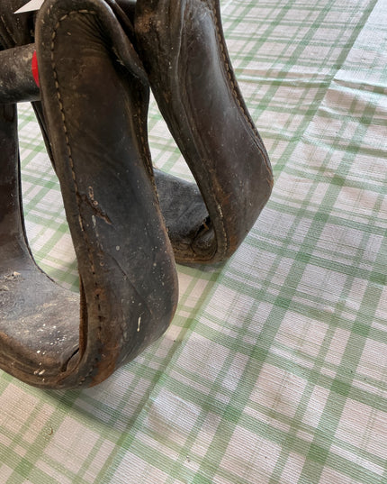 western stirrups 